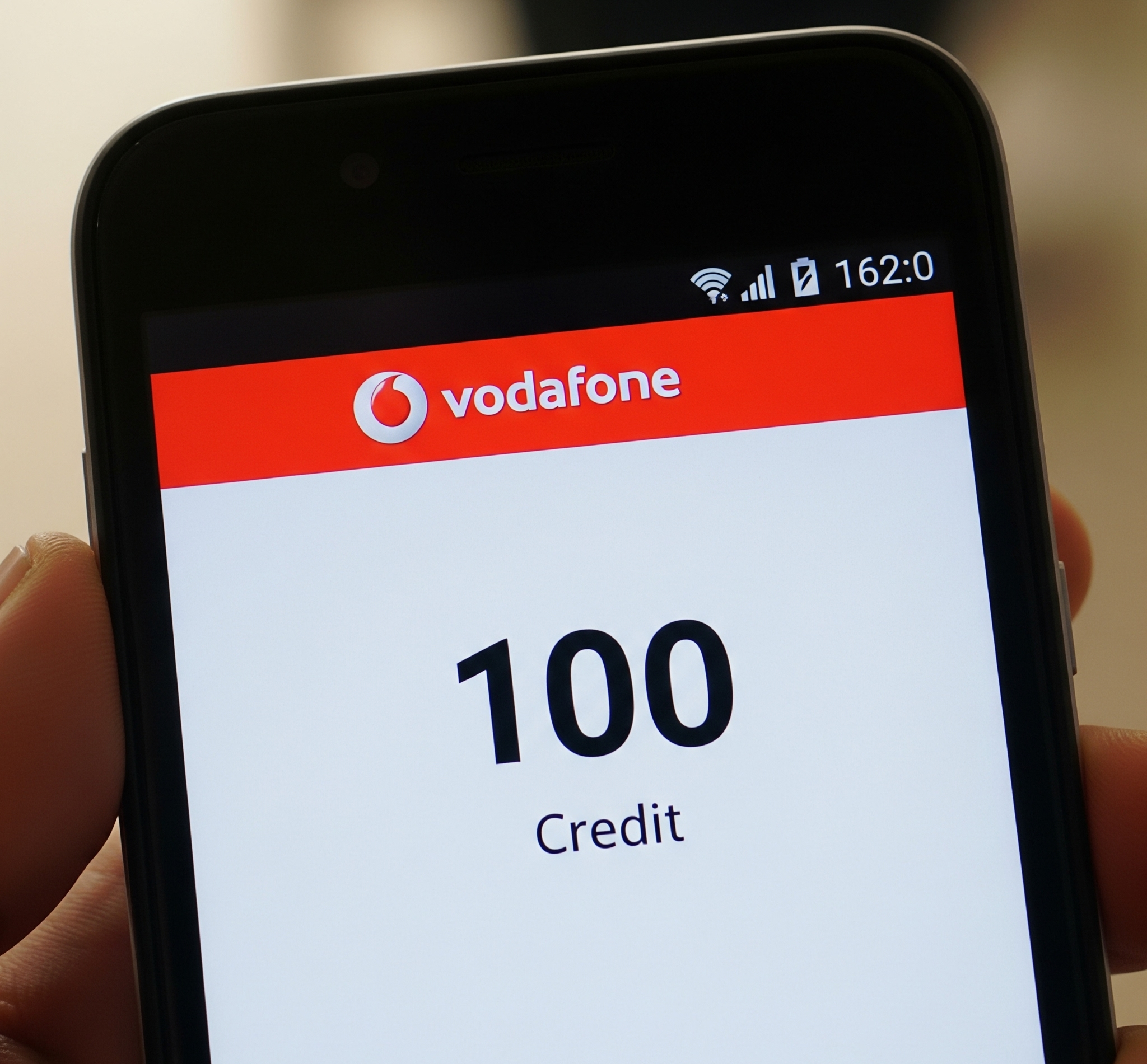 رصيد فودافون 100 جنيه صافي